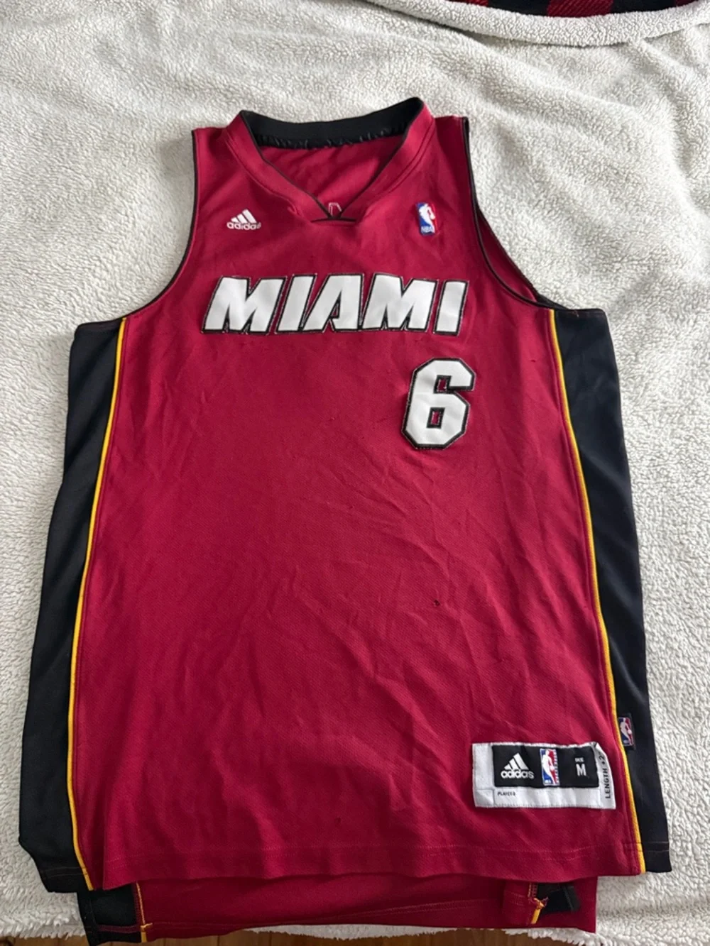 Miami Heat #6 LeBron James NBA Red Adidas Swingman Jersey - Picture 2 of 9